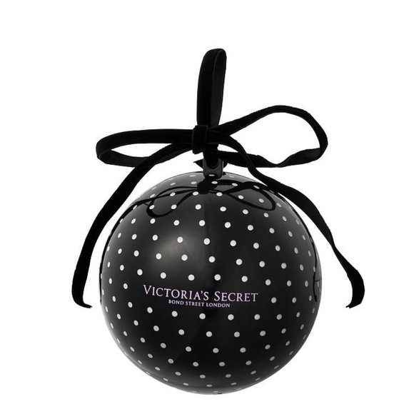 Victoria’s Secret THE LACIE One Size Thong Panty & Christmas Ornament NWT - Picture 3 of 3